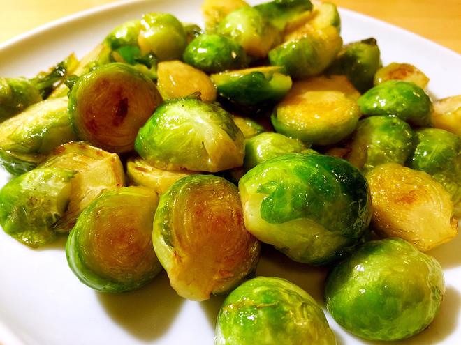 Stir-Fried Brussels sprouts with Vegetarian Oyster Sauce