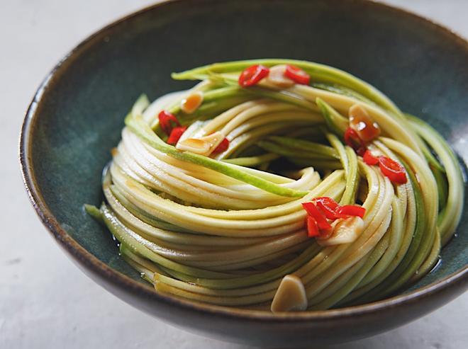  Zucchini salad