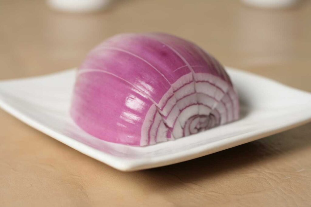 half onion 