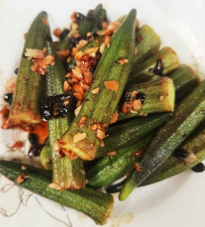 Stir-Fried Okra with Fermented Black Beans