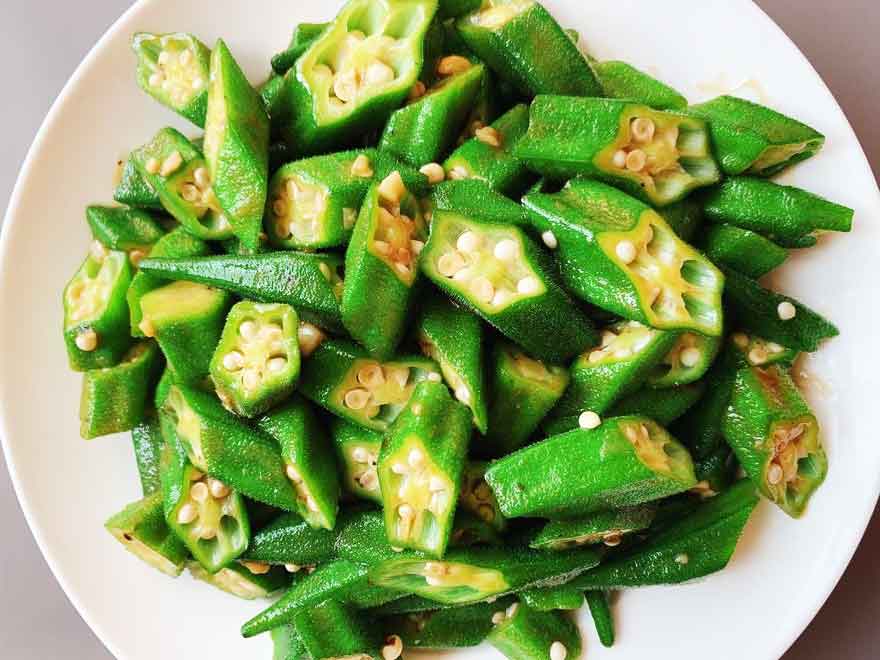 Stir-Fried Okra